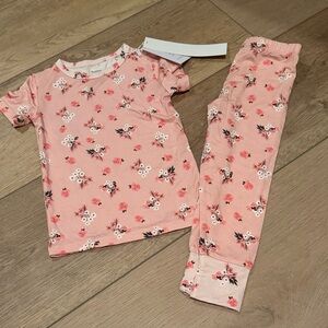 Charming Floral Kids Pajama Set in Pink